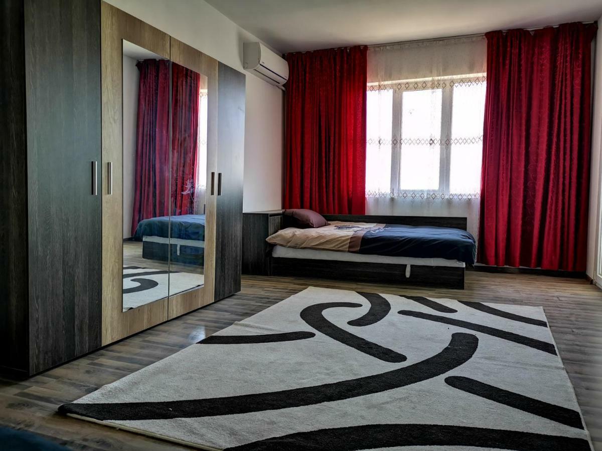 Ferienwohnung Tora Mora Warna Exterior foto